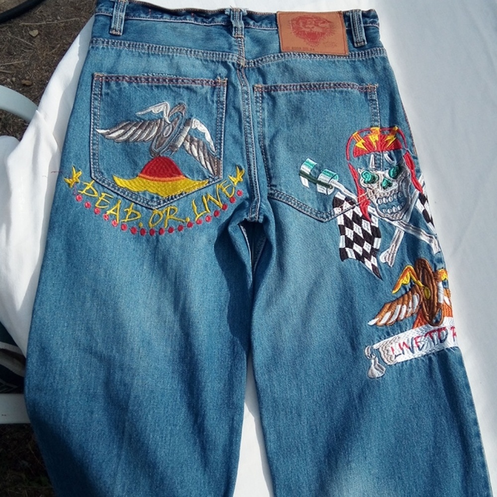 Ed Hardy Embroidered Jeans Distressed 34 x 34